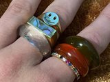 В моду вошли перевернутые ногти: инопланетный дизайн, который полюбили звезды и блогеры